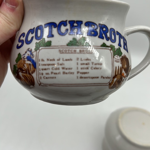 Vintage Set of 2 Recipe Mugs/Bowls-Onion Soup & Scotch Broth-1970’s - Picture 4 of 7